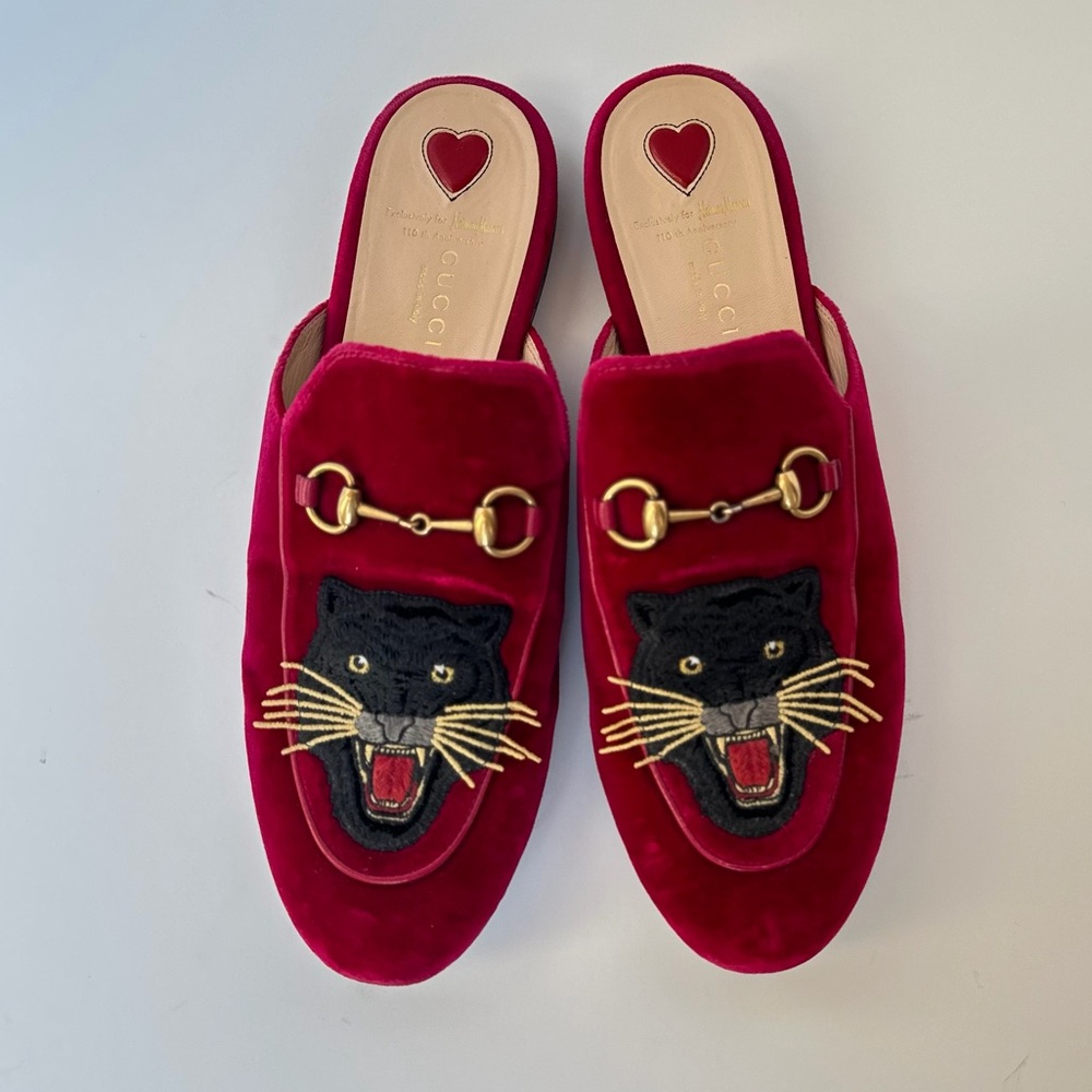 Gucci Princetown raspberry velvet slipper